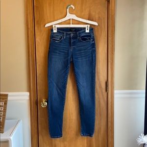 Judy Blue Medium Wash Jeans